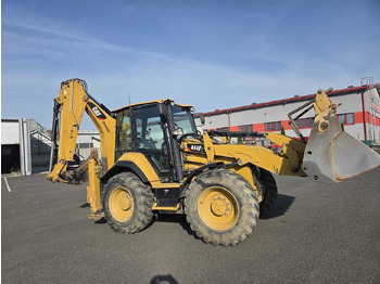 Retroexcavadora CATERPILLAR