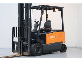 Carretilla elevadora DOOSAN - 2019 - B30X-7 - FORKLIFT, PLYWOOD, SIDESHIFT, 1848 HOURS: foto 2
