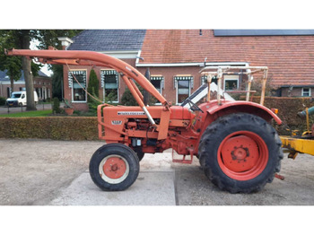 Tractor INTERNATIONAL