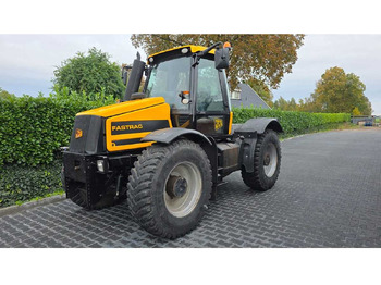 Tractor JCB