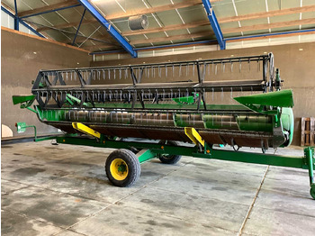 Cosechadora de granos JOHN DEERE