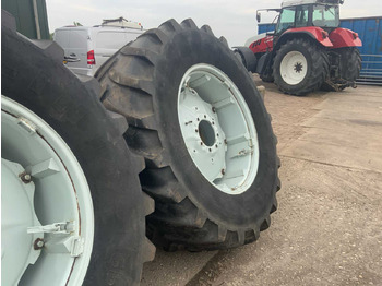 Neumáticos y llantas para Tractor Michelin XM108: foto 4