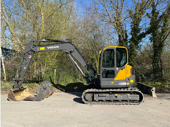 Miniexcavadora VOLVO ECR88D