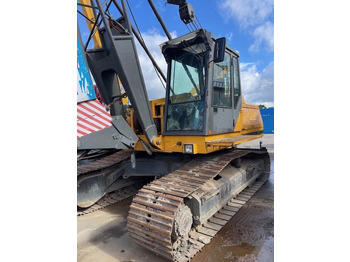 Grúa sobre orugas SENNEBOGEN