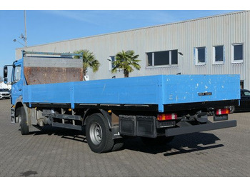 Camión caja abierta Mercedes-Benz 1824 L Axor 4x2, 3. Sitz, AHK, Gerüstbau, Klima Mercedes-Benz 1824 L Axor 4x2, 3. Sitz, AHK, Gerüstbau, Klima: foto 5