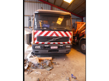 Camión cisterna Camion hydrocureur Volvo: foto 3