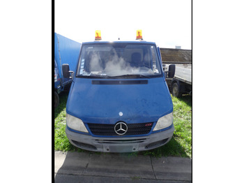 Furgoneta caja abierta MERCEDES-BENZ