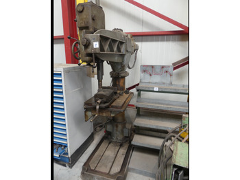 Máquina para metal