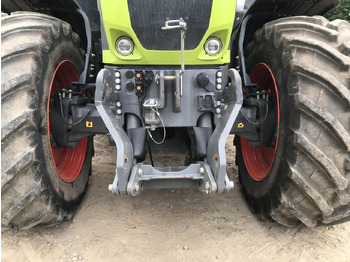 Tractor CLAAS Axion 950: foto 4