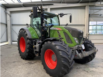 Tractor Fendt 724 Vario S4: foto 3