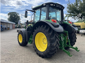 Tractor John Deere 6100M: foto 4