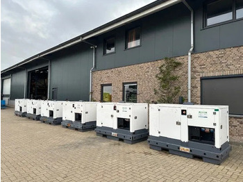 Generador industriale Iveco FPT F32 AM1A Leroy Somer 32 kVA Silent generatorset 368 hours !: foto 4