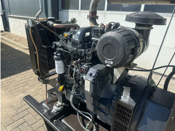 Generador industriale Iveco FPT NEF45 SM1A.A007 Himoinsa Stamford 66 kVA generatorset: foto 3