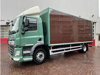 Camión caja cerrada DAF CF