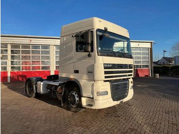Cabeza tractora DAF XF 105 410