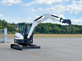 Bulldozer BOBCAT E35
