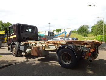 Camión multibasculante Scania P230 Cp16: foto 4