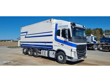 Camión caja cerrada VOLVO FH 540
