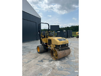 Rodillo CATERPILLAR CB-225E: foto 4
