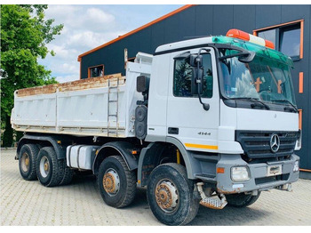 Camión volquete MERCEDES-BENZ Actros 4144