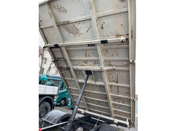 Camión volquete Mitsubishi Fuso 4x4 3 way tipper: foto 5
