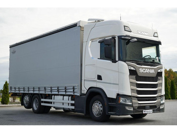 Camión lona SCANIA S 450