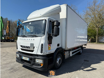 Camión caja cerrada IVECO
