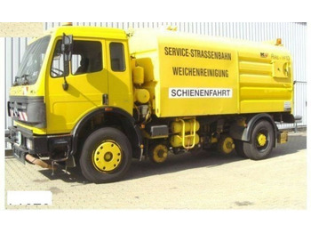 Barredora vial MERCEDES-BENZ SK 1820