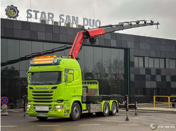 Camión grúa SCANIA R 520