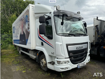 Camión caja cerrada DAF LF 210
