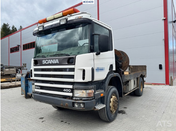 Camión chasis SCANIA P124