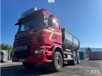 Camión volquete SCANIA R 560