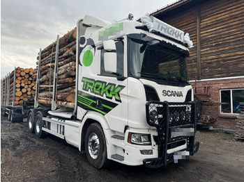 Camión forestal SCANIA R