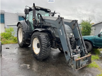 Tractor Valtra T182: foto 1