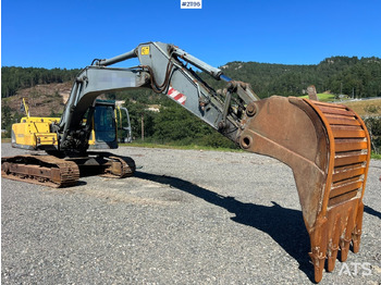 Excavadora de cadenas VOLVO EC240