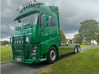 Camión multibasculante VOLVO FH16