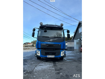 Camión caja cerrada Volvo FL250: foto 5