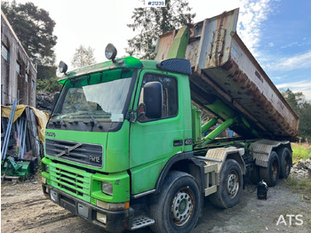 Camión multibasculante VOLVO FM12