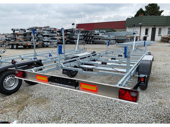 Remolque para barco nuevo Boro Przyczepa PODŁODZIOWA 7,80M!: foto 3 Remolque para barco nuevo Boro Przyczepa PODŁODZIOWA 7,80M!: foto 3