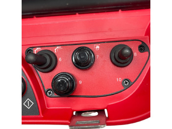 Sistema eléctrico para Grúa para camión nuevo Right panel with button radio remote  Scanreco RC400: foto 2