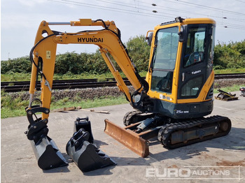 Miniexcavadora HYUNDAI