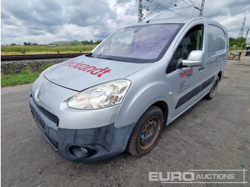 Furgoneta pequeña PEUGEOT Partner