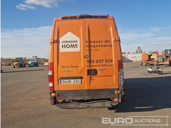 Furgón 2010 Iveco Daily 35 S14: foto 4 Furgón 2010 Iveco Daily 35 S14: foto 4