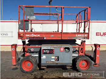 Plataforma de tijeras 2015 SkyJack SJ6832RT: foto 2