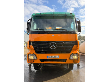 Bomba de hormigón MERCEDES-BENZ Actros 3241