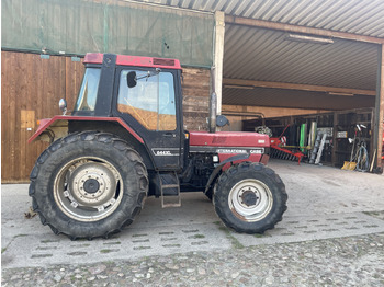 Tractor CASE IH