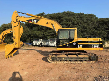 Excavadora de cadenas CATERPILLAR 320B