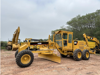Grader CATERPILLAR 140G: foto 4