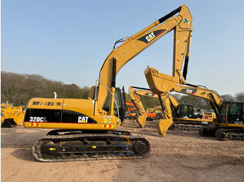 Excavadora de cadenas CATERPILLAR 320CL