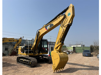 Excavadora de cadenas CATERPILLAR 320D2L: foto 3